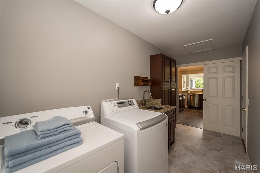 1712 Eldon Ridge Court
