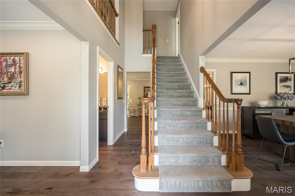 1712 Eldon Ridge Court