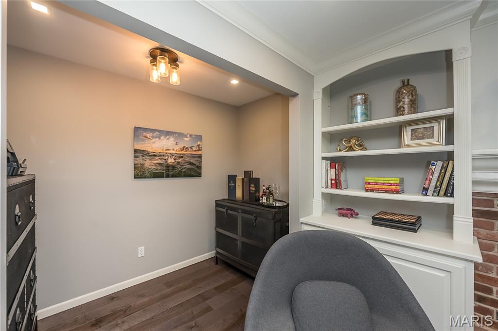 1712 Eldon Ridge Court
