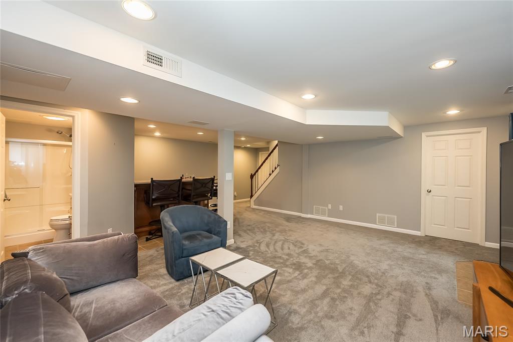 1712 Eldon Ridge Court