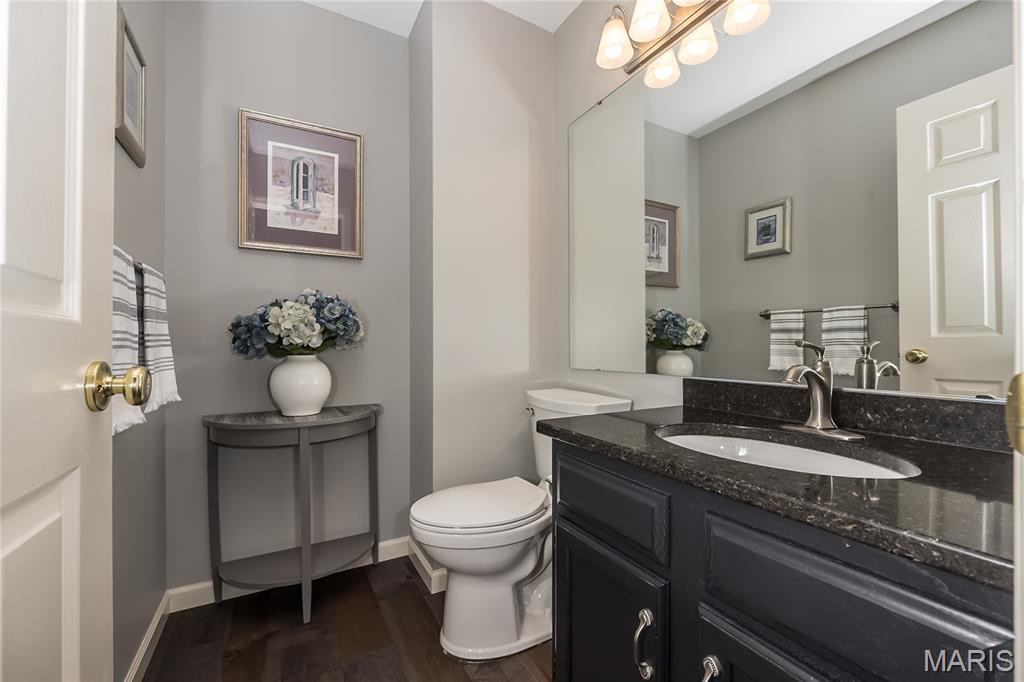 1712 Eldon Ridge Court