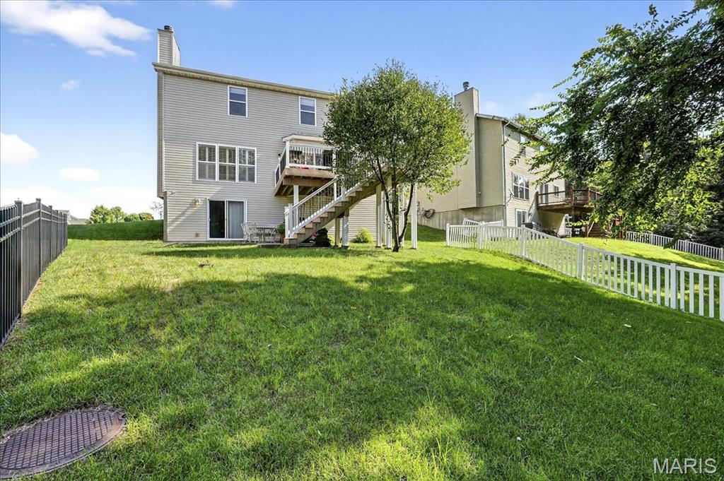 12 Compass Pointe Court