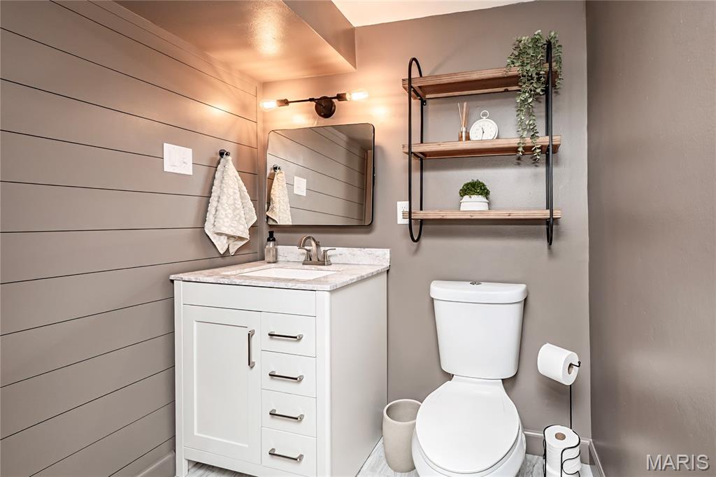 5162 Towne Centre Drive