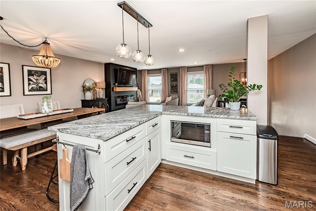 5162 Towne Centre Drive