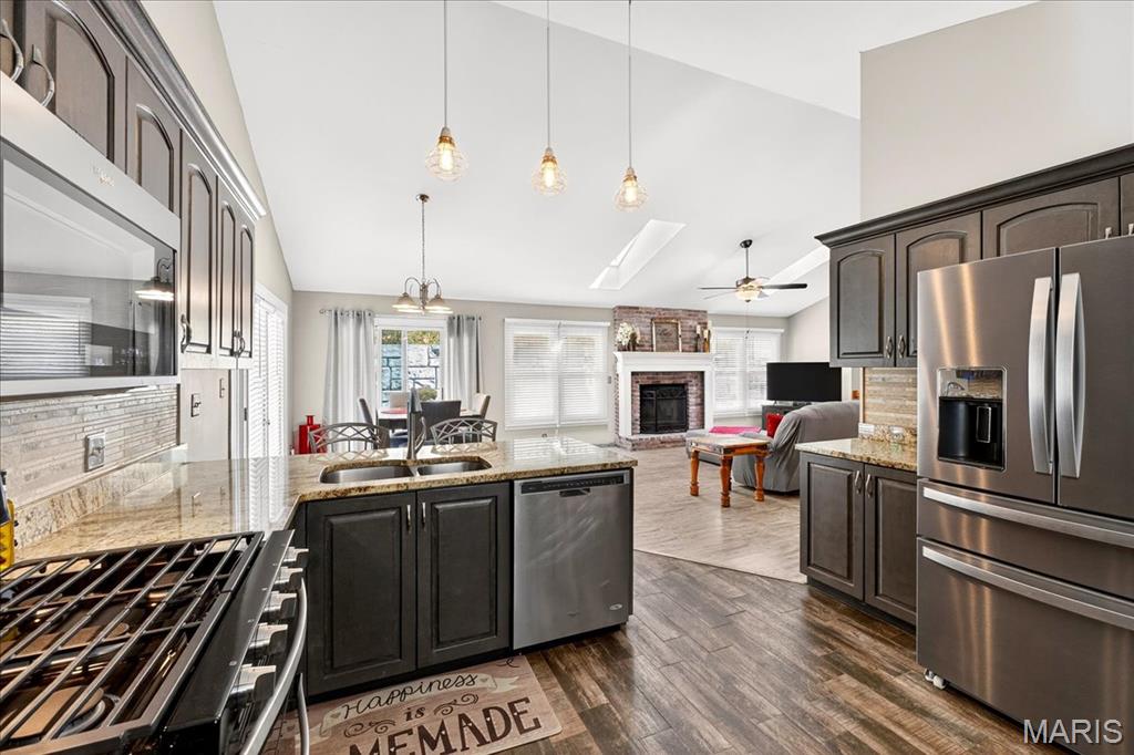 1414 Carriage Bridge Trail