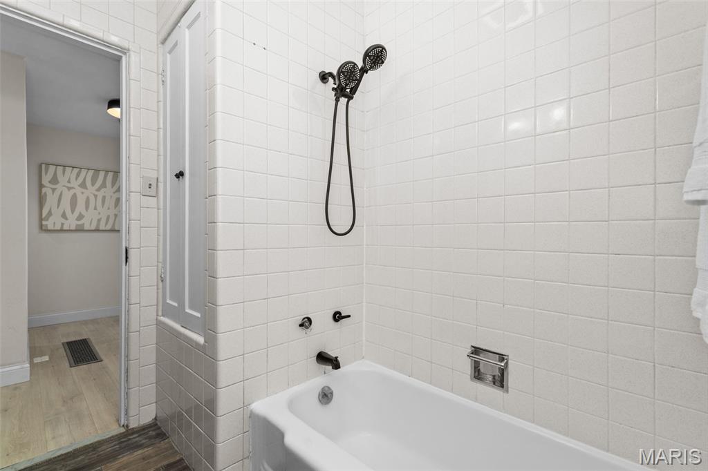 2323 Macklind Avenue