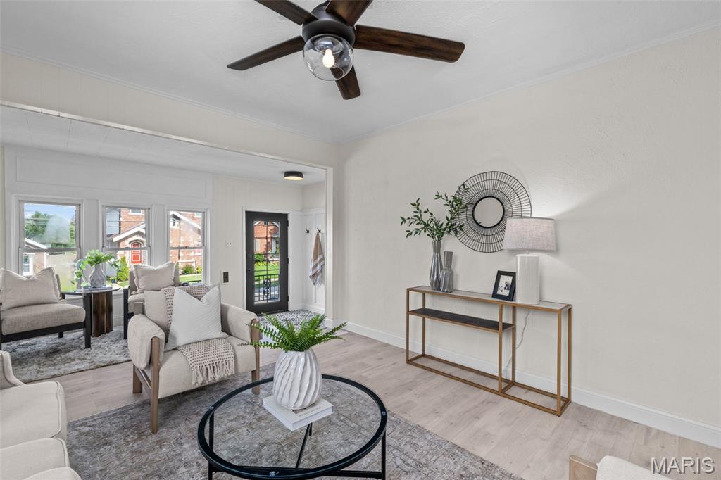 2323 Macklind Avenue