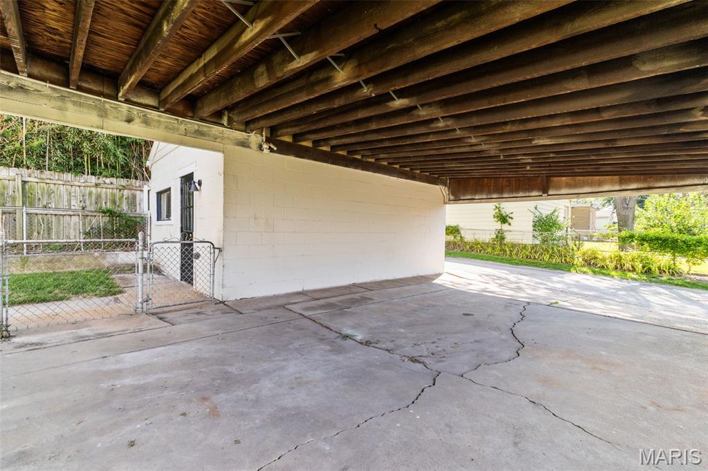 2323 Macklind Avenue