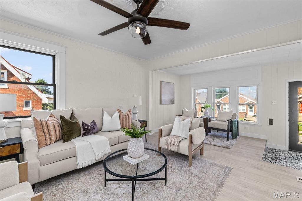 2323 Macklind Avenue