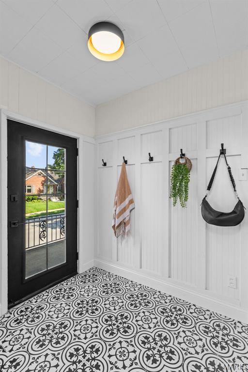 2323 Macklind Avenue