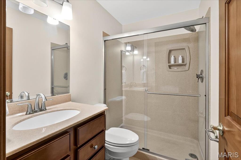 313 Hickory Bend