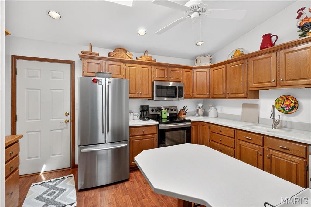 313 Hickory Bend
