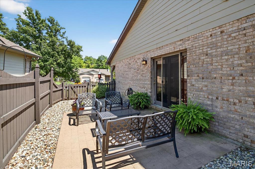 313 Hickory Bend
