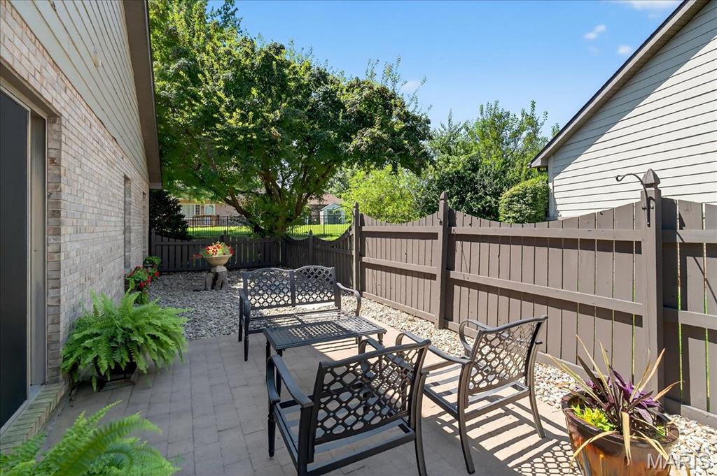 313 Hickory Bend