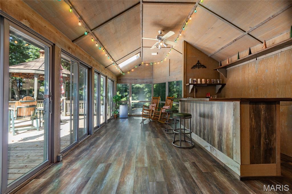 621 Old Riverwoods Lane