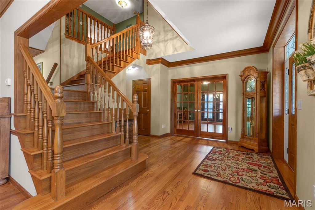 621 Old Riverwoods Lane