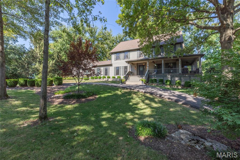 621 Old Riverwoods Lane