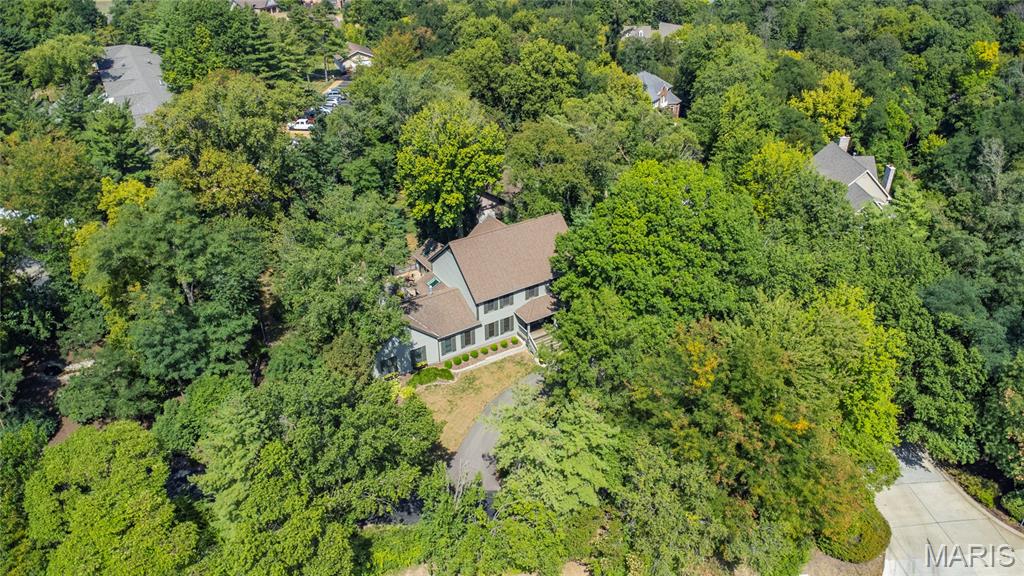 621 Old Riverwoods Lane