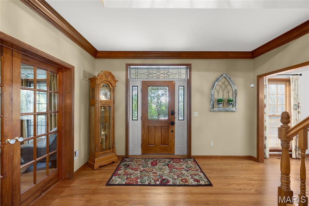 621 Old Riverwoods Lane