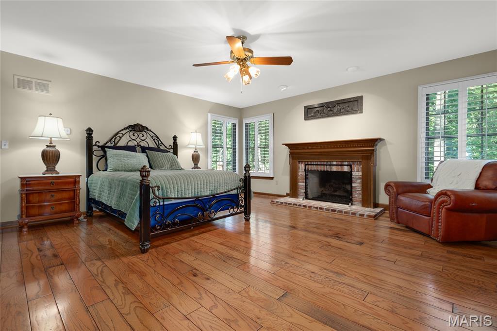 621 Old Riverwoods Lane