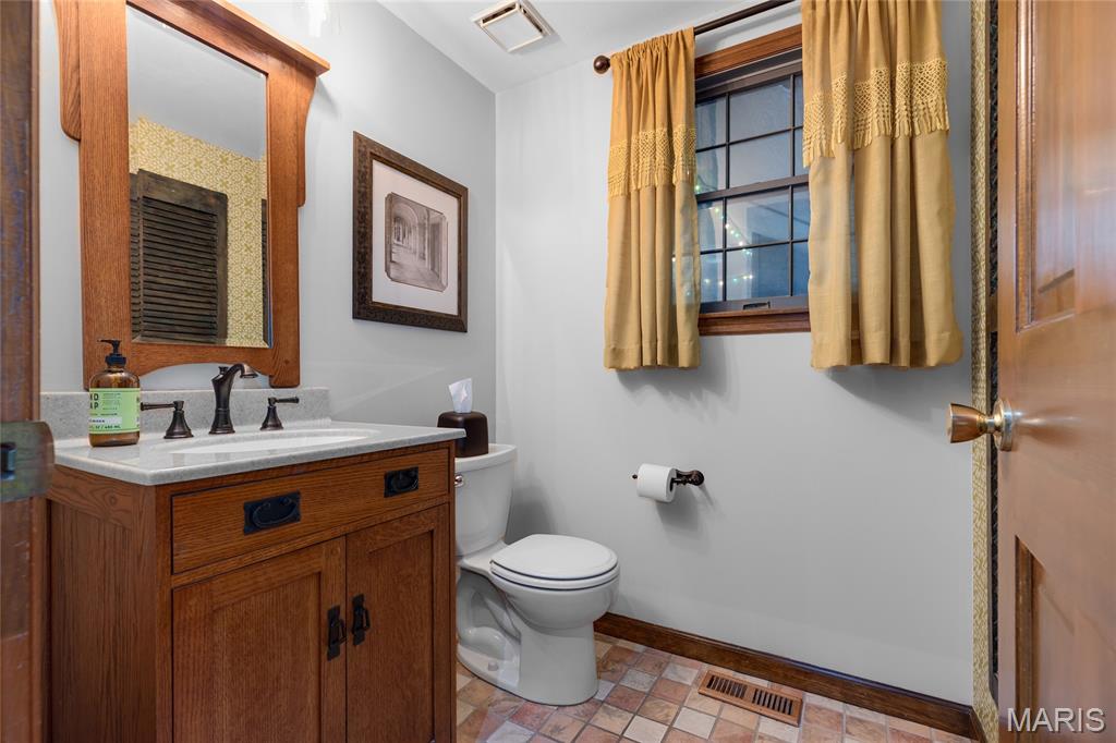 621 Old Riverwoods Lane