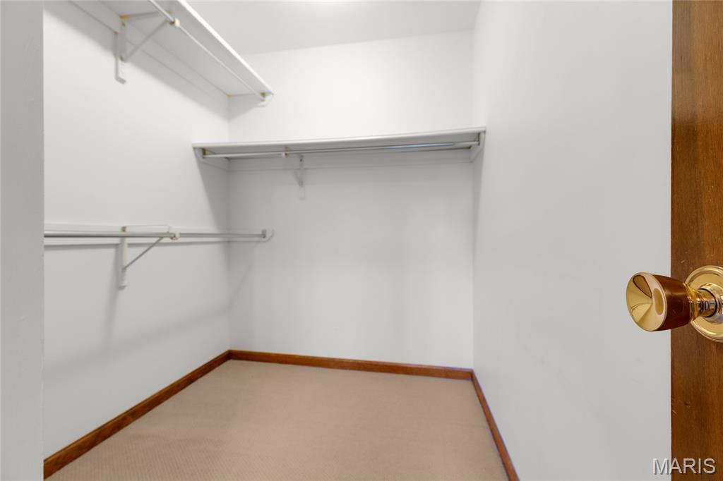 621 Old Riverwoods Lane