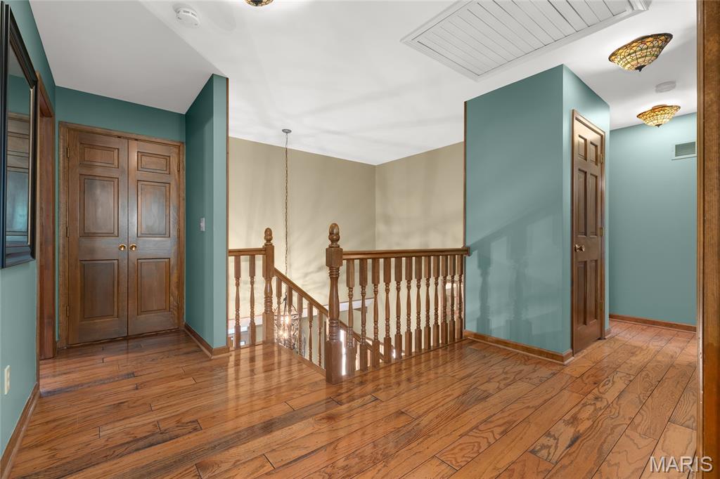 621 Old Riverwoods Lane