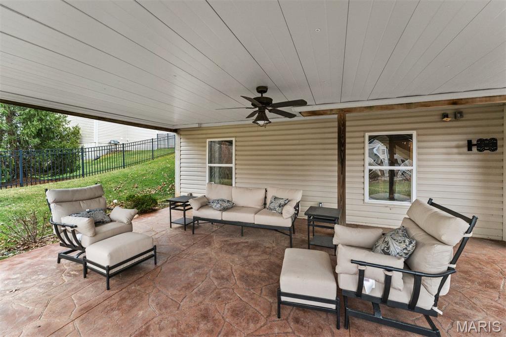 6 Pleasant Valley Drive