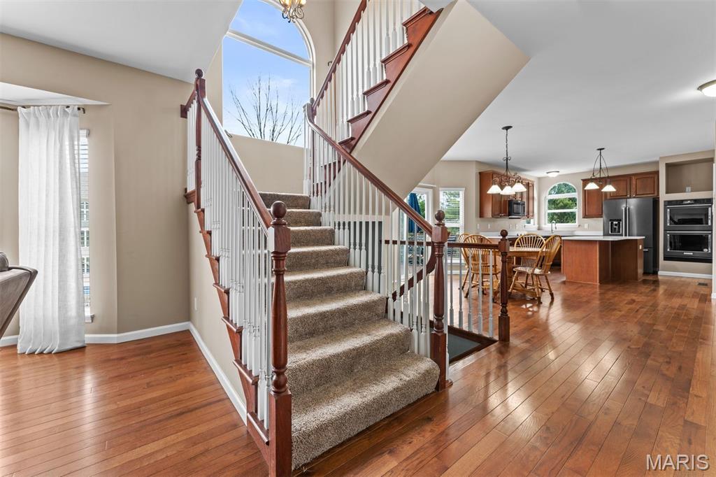 6 Pleasant Valley Drive