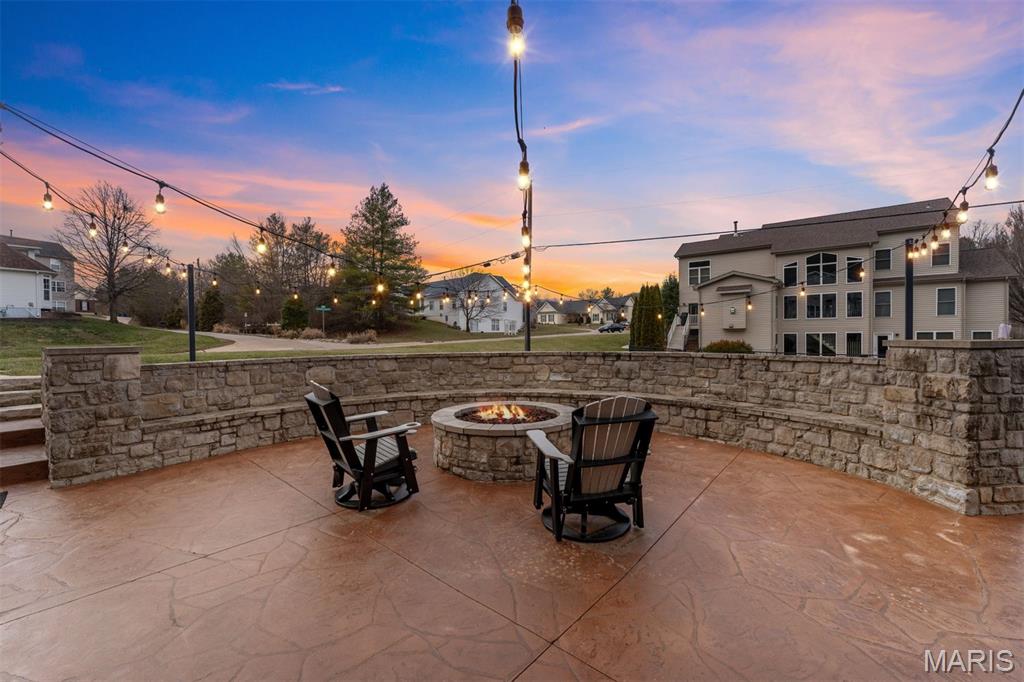 6 Pleasant Valley Drive