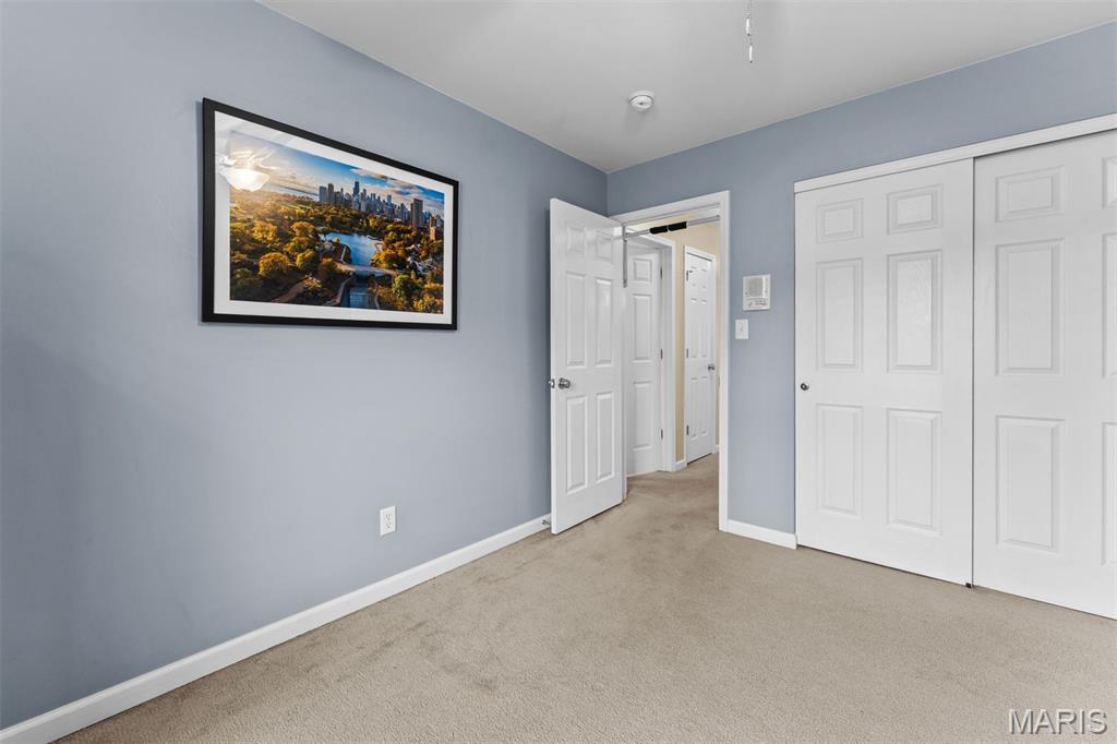 6 Pleasant Valley Drive