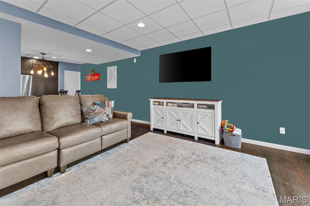 6 Pleasant Valley Drive
