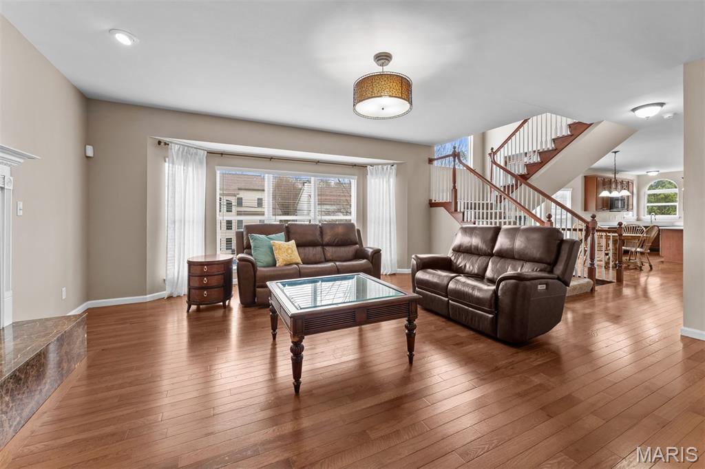 6 Pleasant Valley Drive