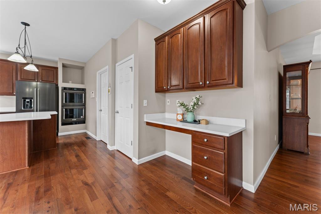 6 Pleasant Valley Drive