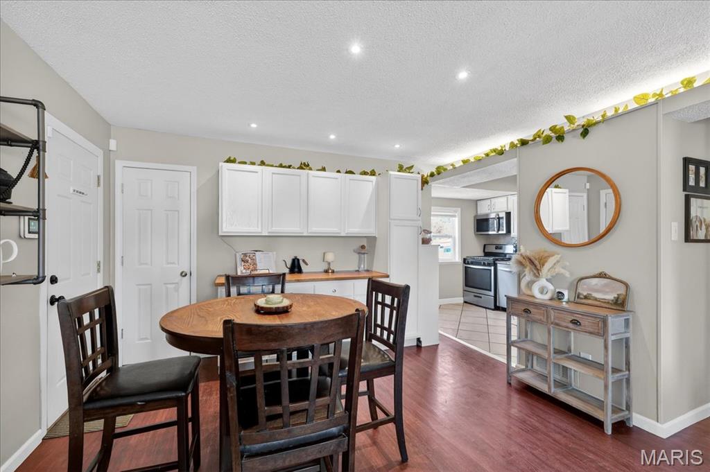 2825 Fee Fee Road