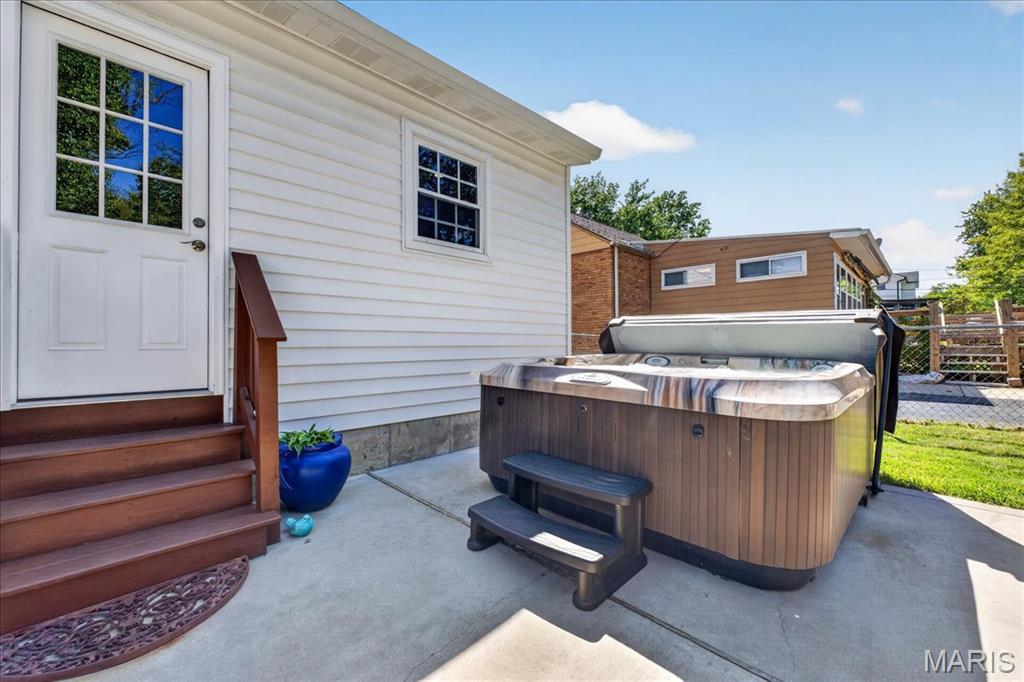 451 Julian Place