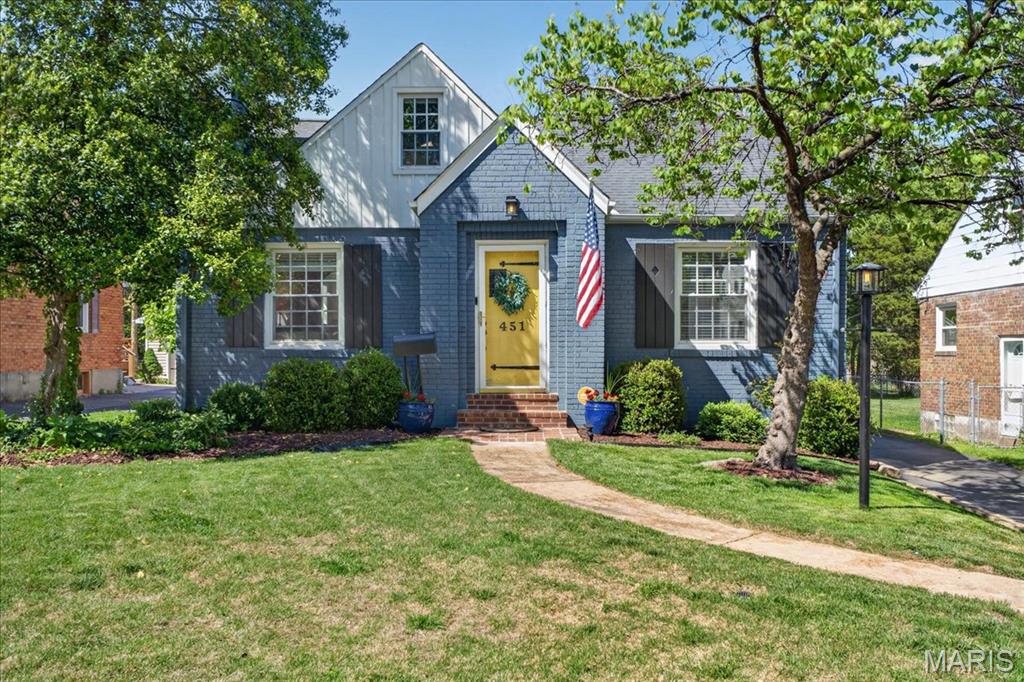 451 Julian Place