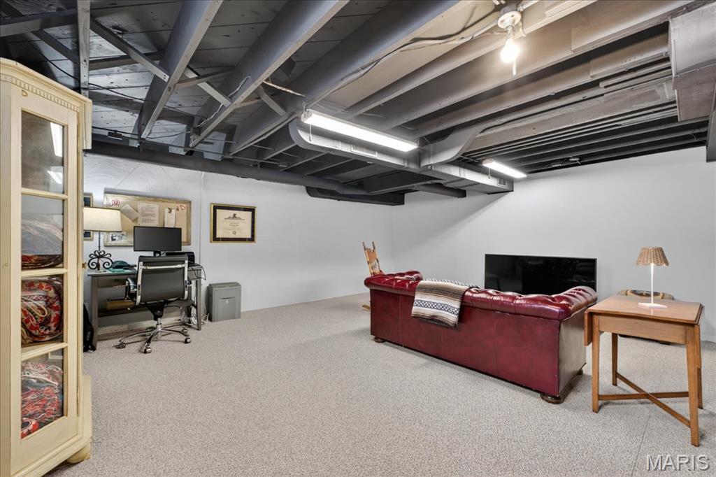 451 Julian Place
