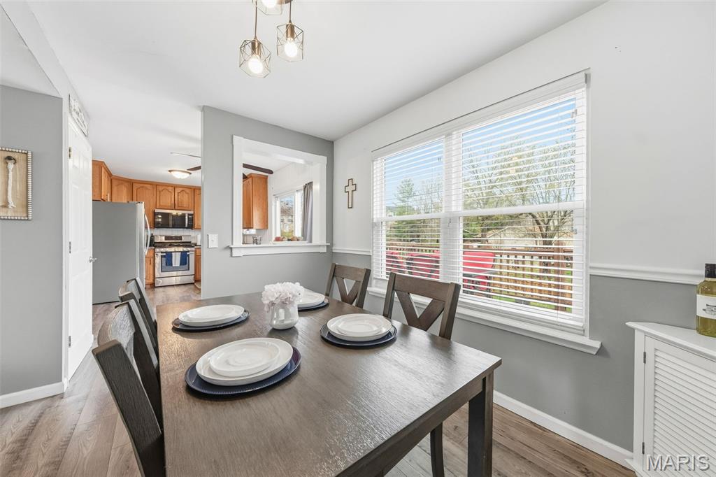 8 Westglen Court