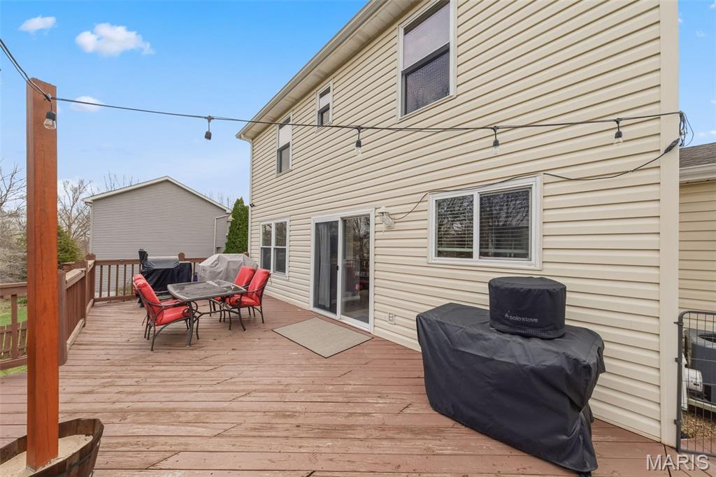 8 Westglen Court