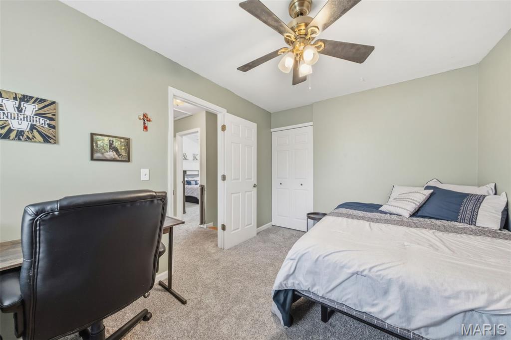 8 Westglen Court