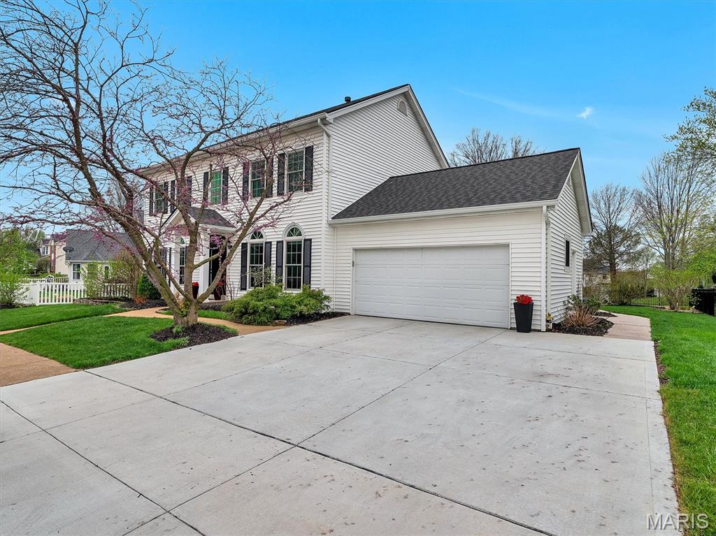 205 Harbour Pointe Drive