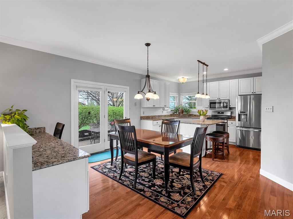 205 Harbour Pointe Drive