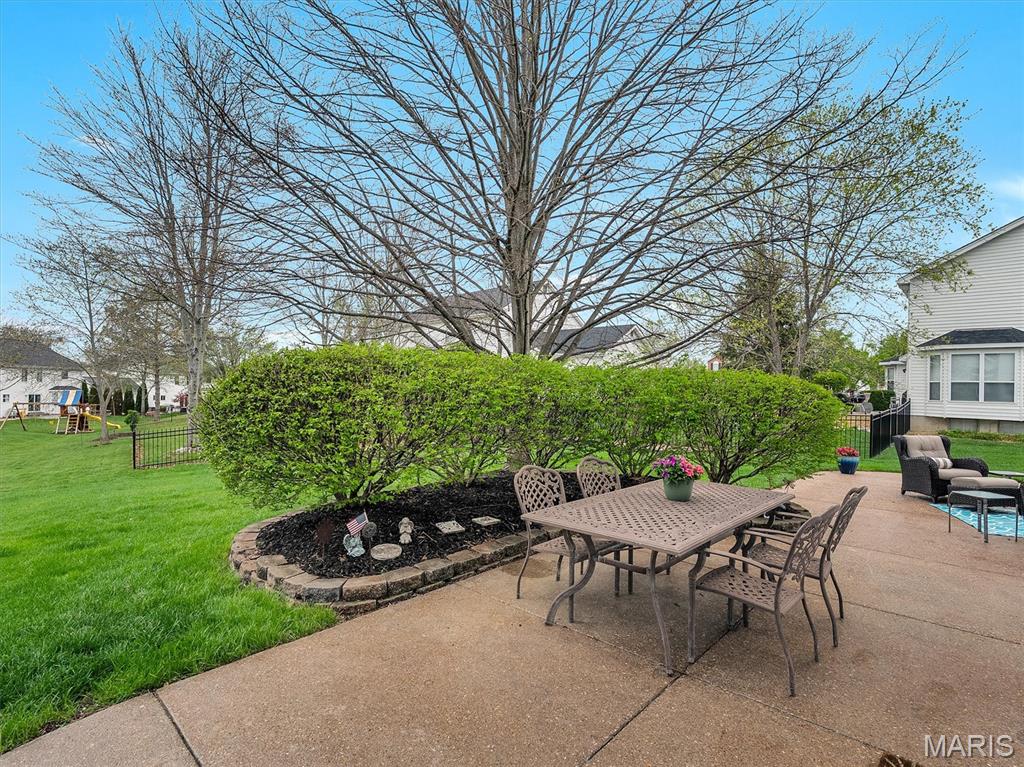 205 Harbour Pointe Drive
