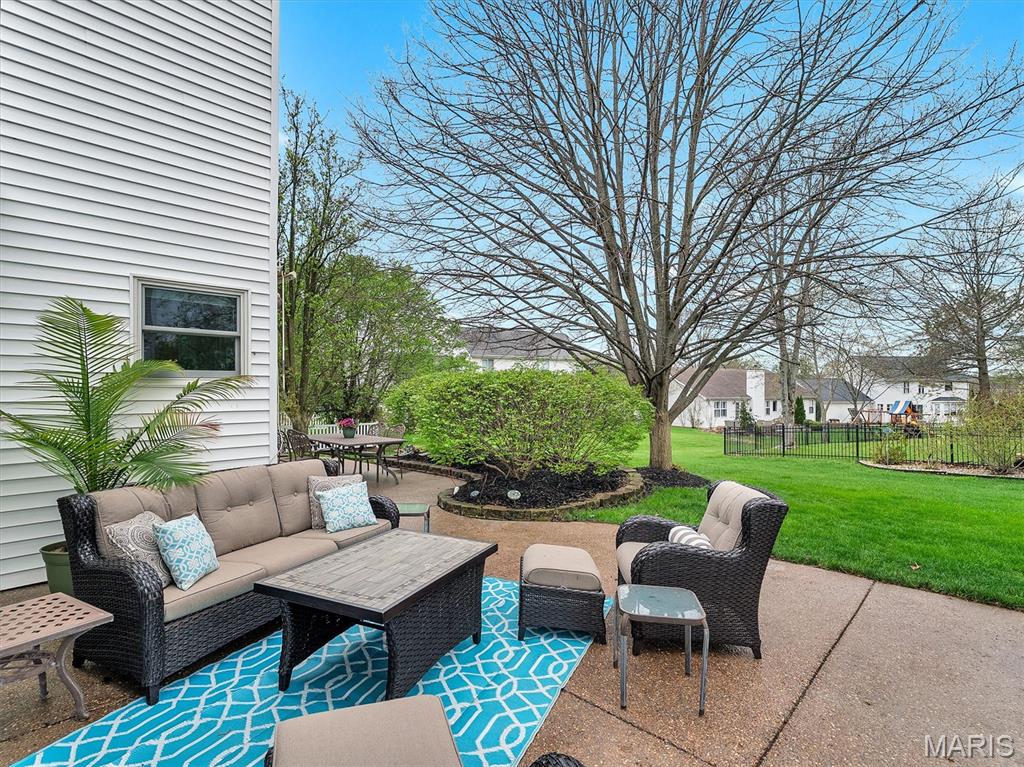 205 Harbour Pointe Drive