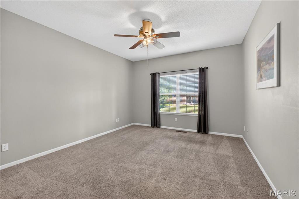 616 Manor Lane