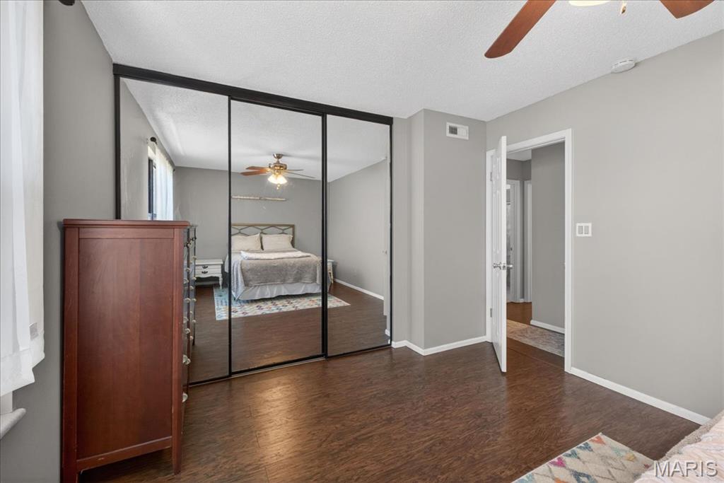6840 Cottage Grove Lane Unit: I
