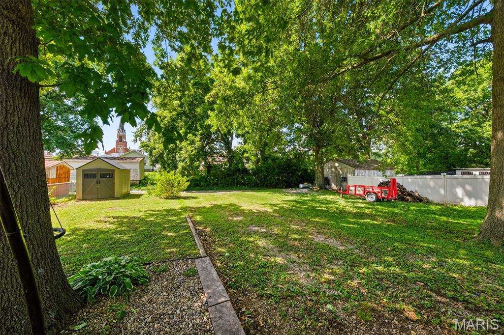 206 Magnolia Avenue