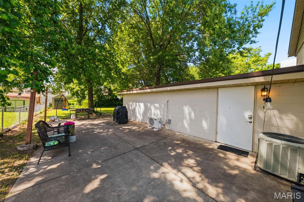 206 Magnolia Avenue