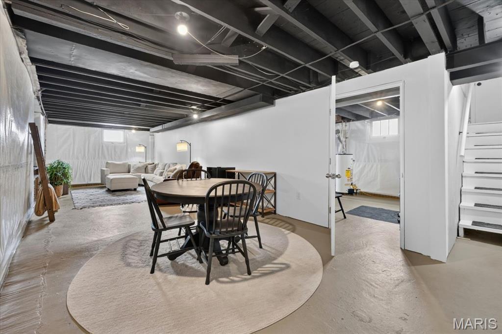 6235 Dexter Drive